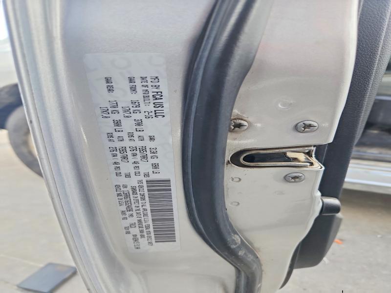 2016 Dodge Ram 1500 slt