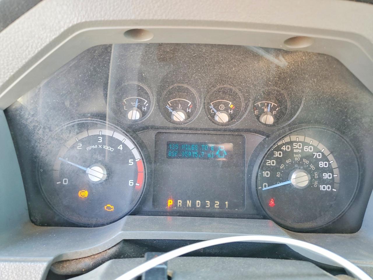 2012 Ford F450 Super Duty Flatbed Truck