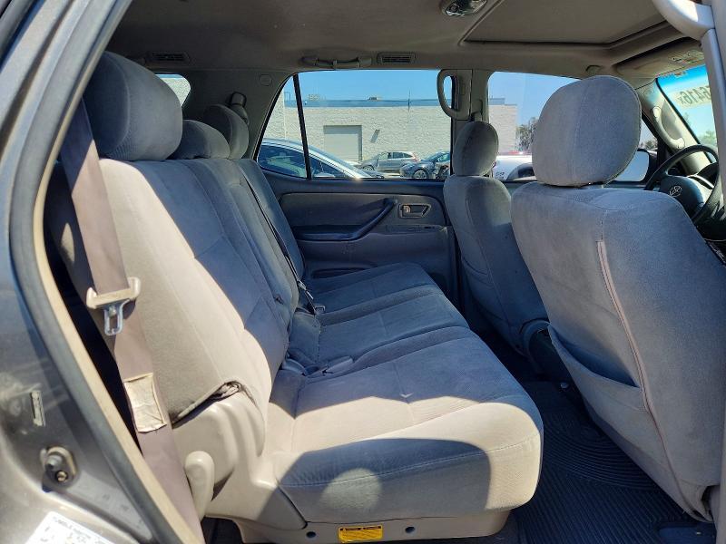 2006 Toyota Sequoia SR5