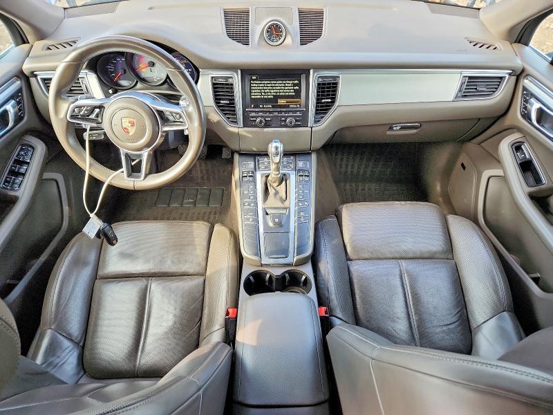 2015 Porsche Macan s