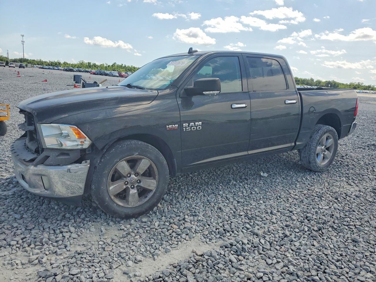 2016 Dodge RAM 1500 SLT