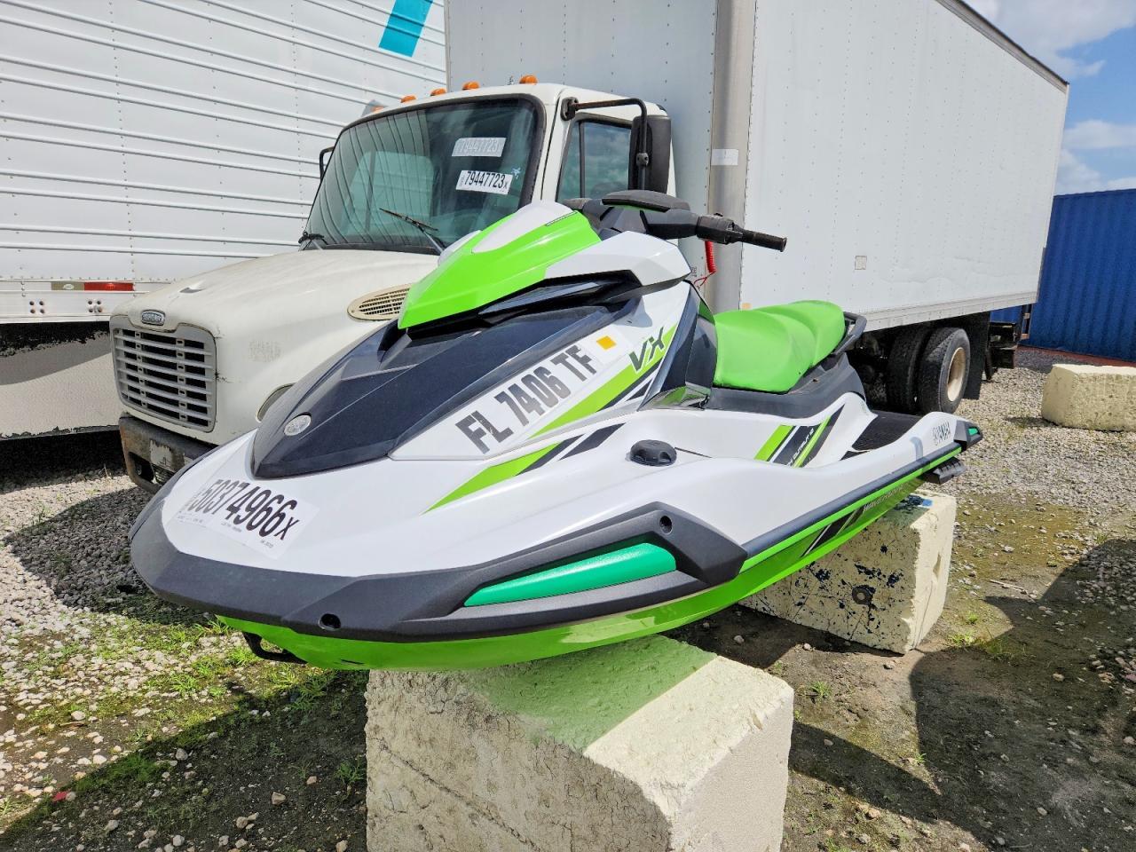 2022 YAM Jetski