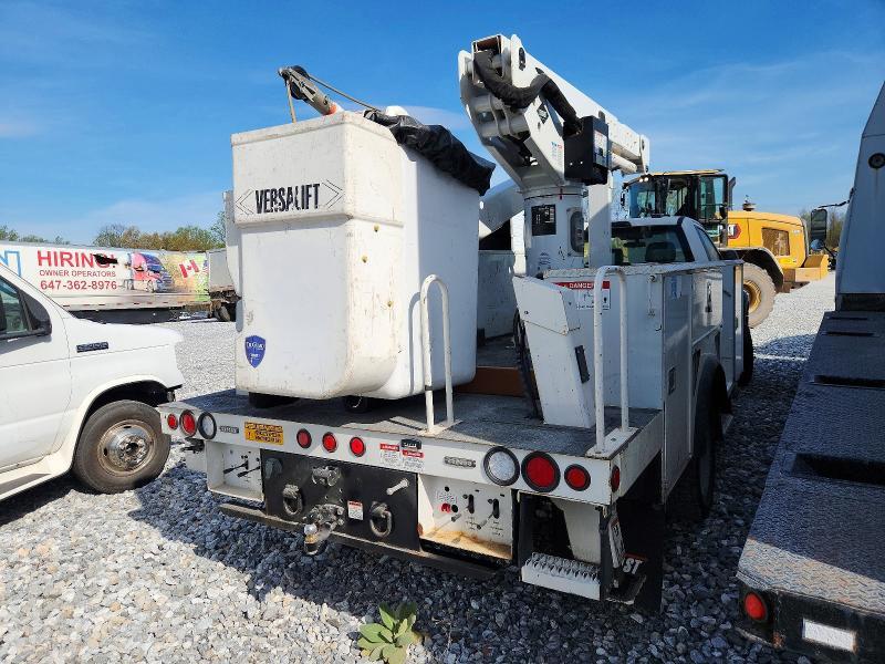 2021 Ford F550 Super Duty Bucket Truck