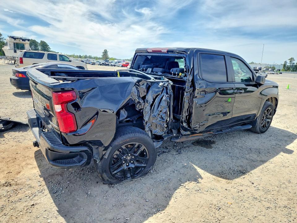 2022 Chevrolet Silverado C1500 Custom