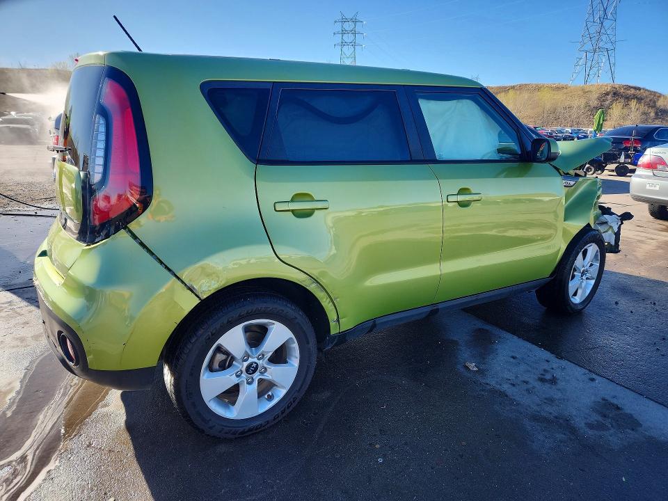2017 KIA Soul Base