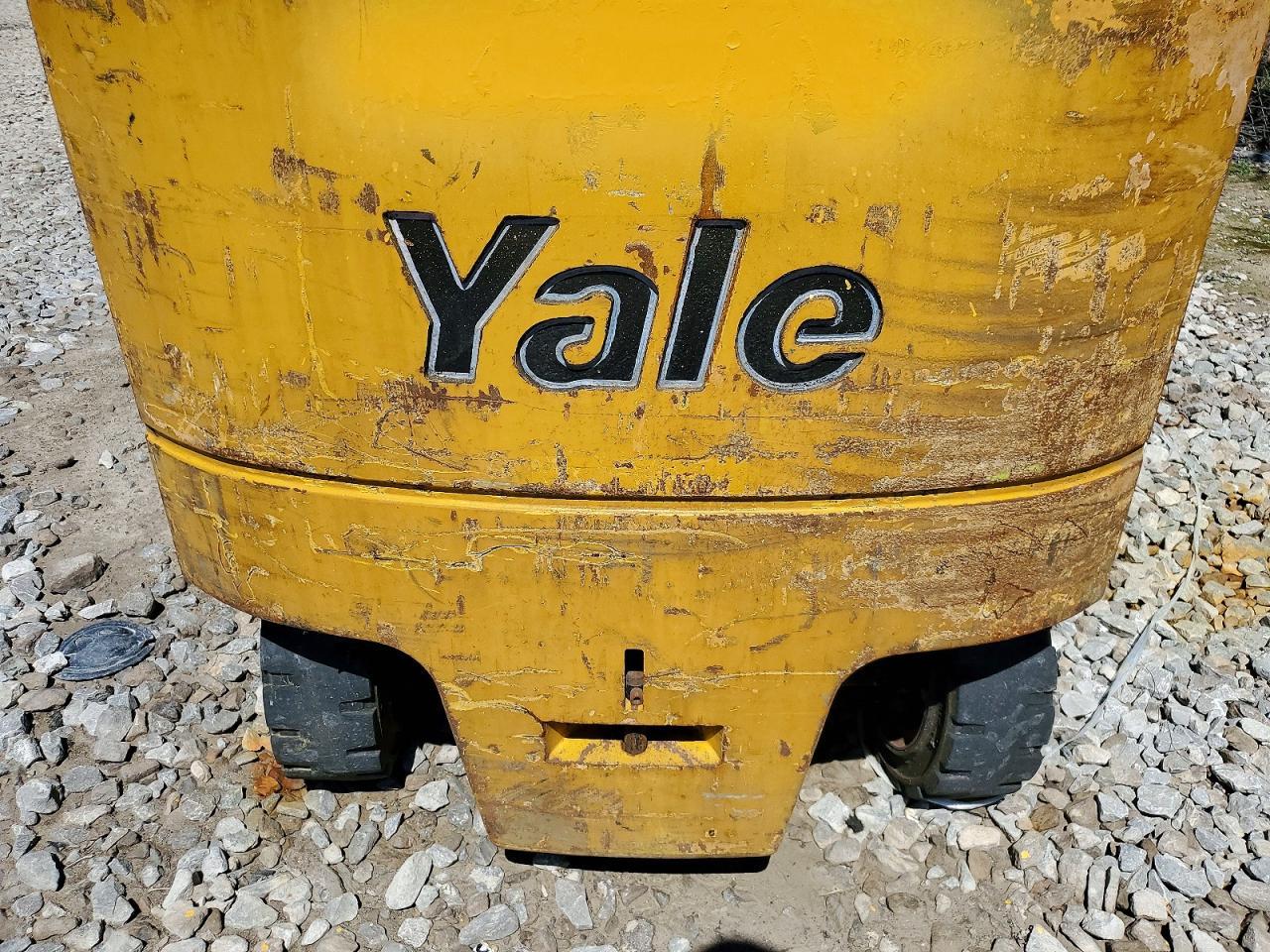 2000 Yale Forklift