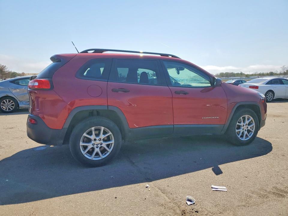 2015 Jeep Cherokee Sport