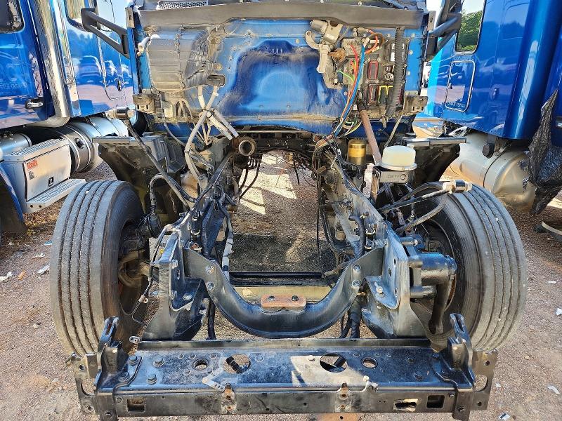 2019 Peterbilt 579 Truck Cab AND Chassis