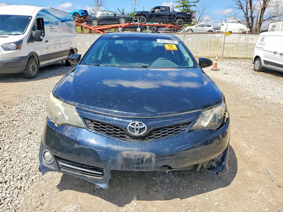 2014 Toyota Camry se