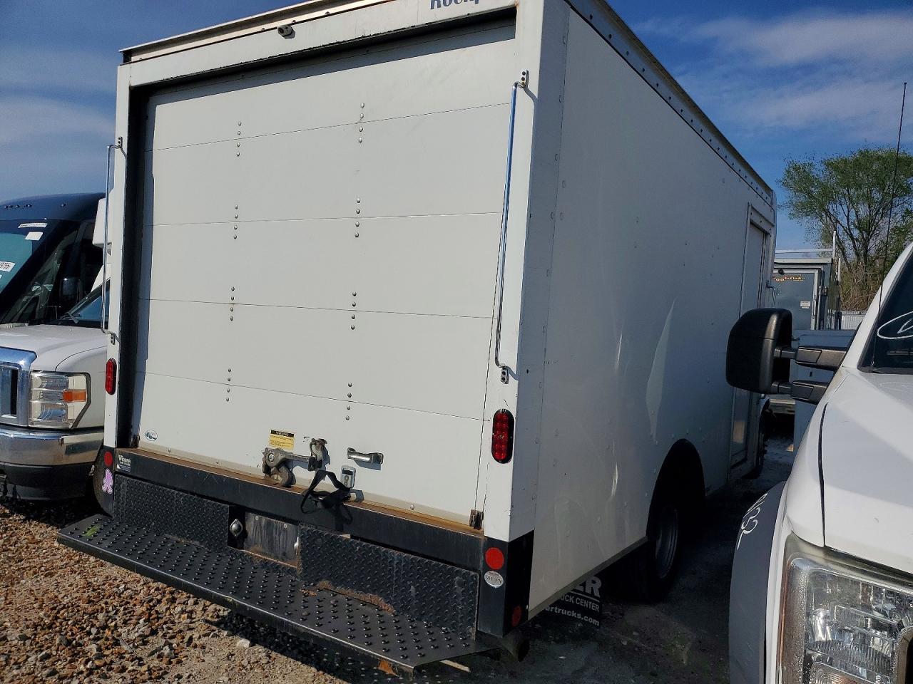 2021 Chevrolet Express Delivery Truck