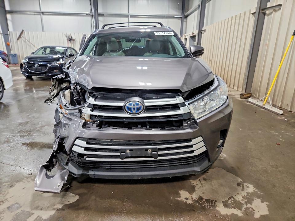 2017 Toyota Highlander Hybrid xle