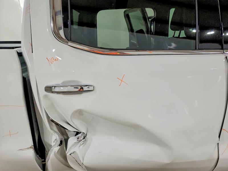 2026 GMC Sierra K1500 SLT