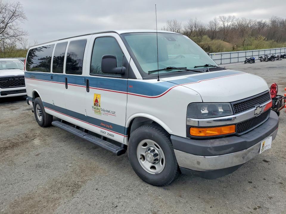 2019 Chevrolet Express G3500 LT