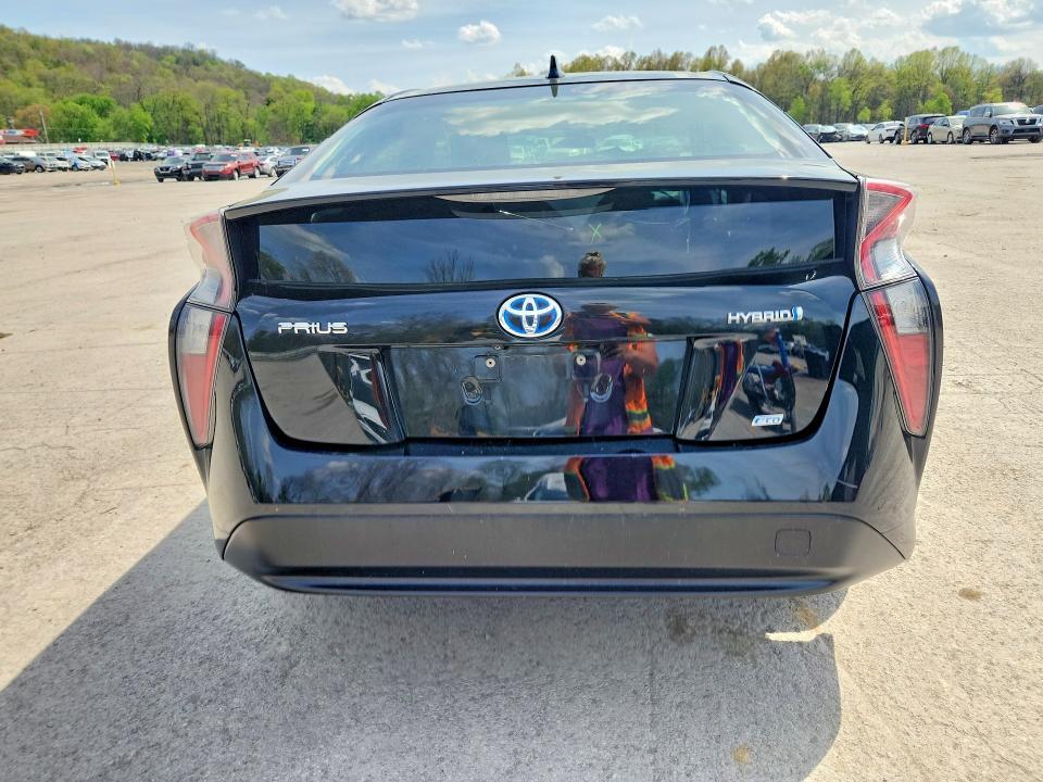 2017 Toyota Prius two eco