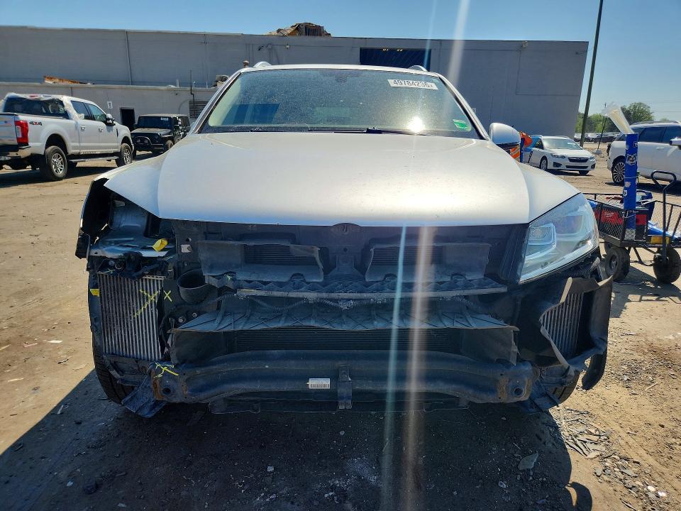 2015 Volkswagen Touareg V6 tdi