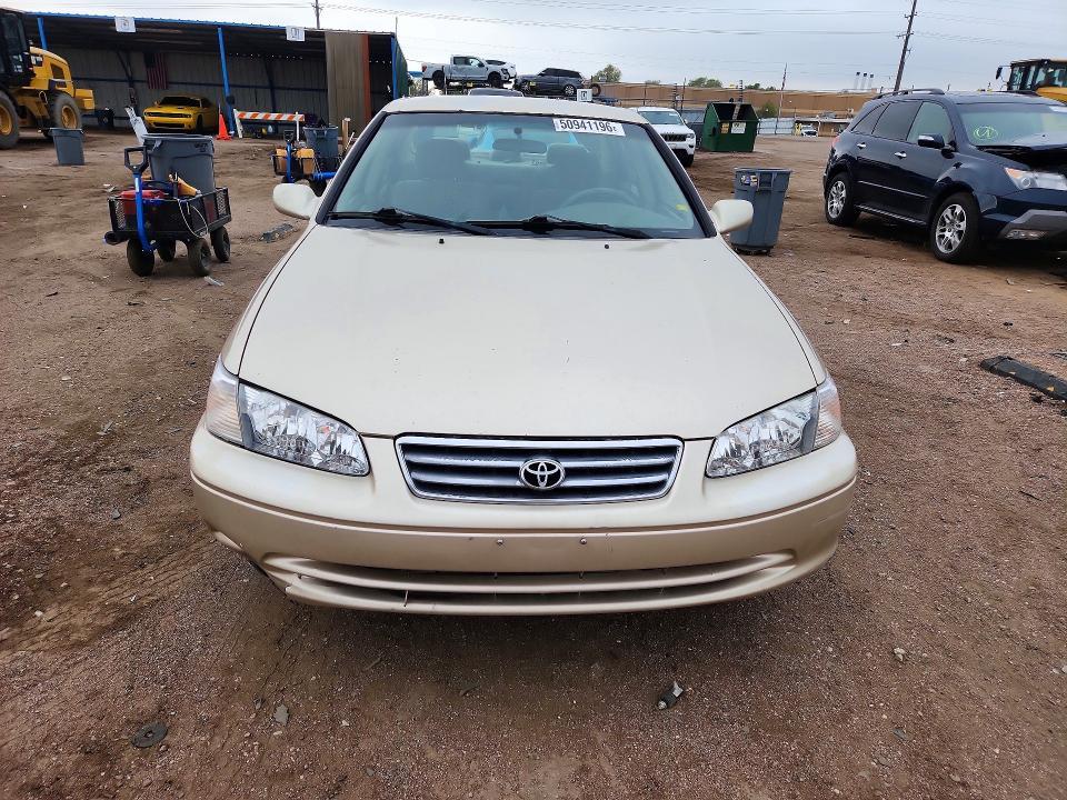 2001 Toyota Camry le