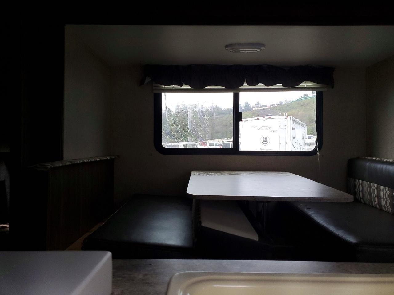 2018 Forest River Coachmen Apex Camper