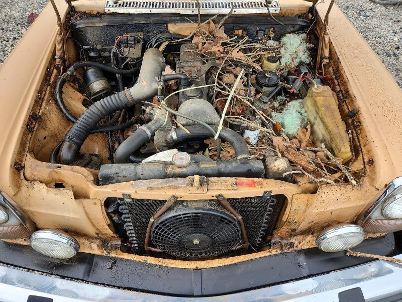 1976 Mercedes-Benz 240