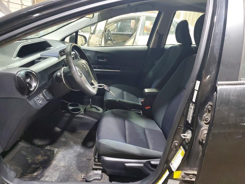 2016 Toyota Prius c two