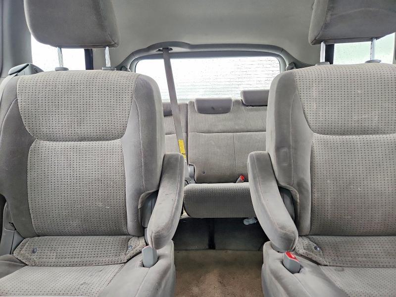 2010 Toyota Sienna le