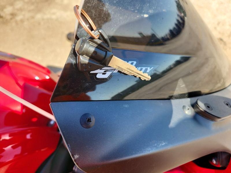 2015 Suzuki GSX-R1000