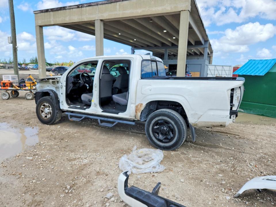2018 Toyota Tacoma sr