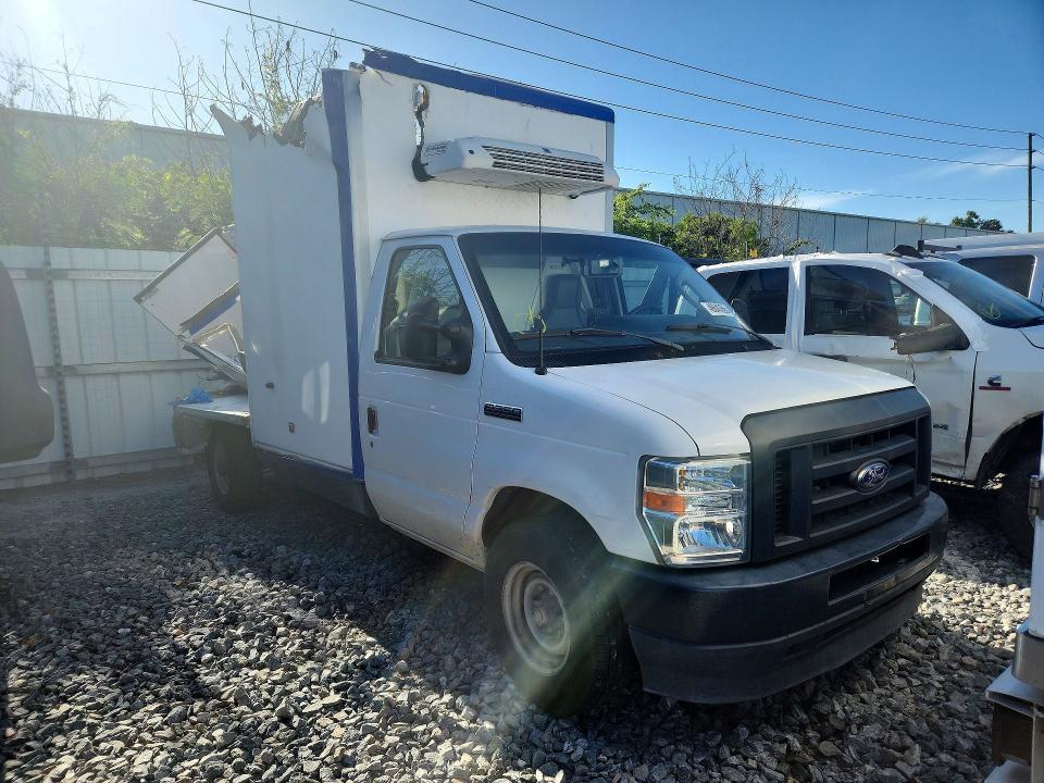 2023 Ford E350 Refrigerated BOX Truck