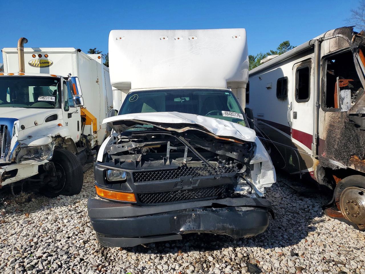 2017 Chevrolet Express G3500 Delivery Truck