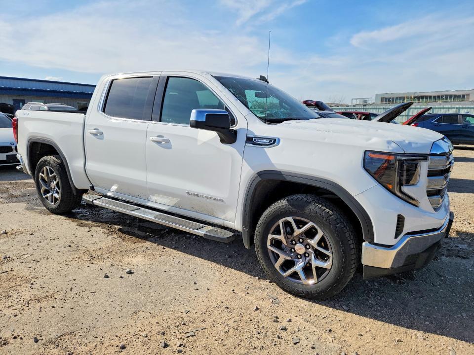 2024 GMC Sierra K1500 SLE