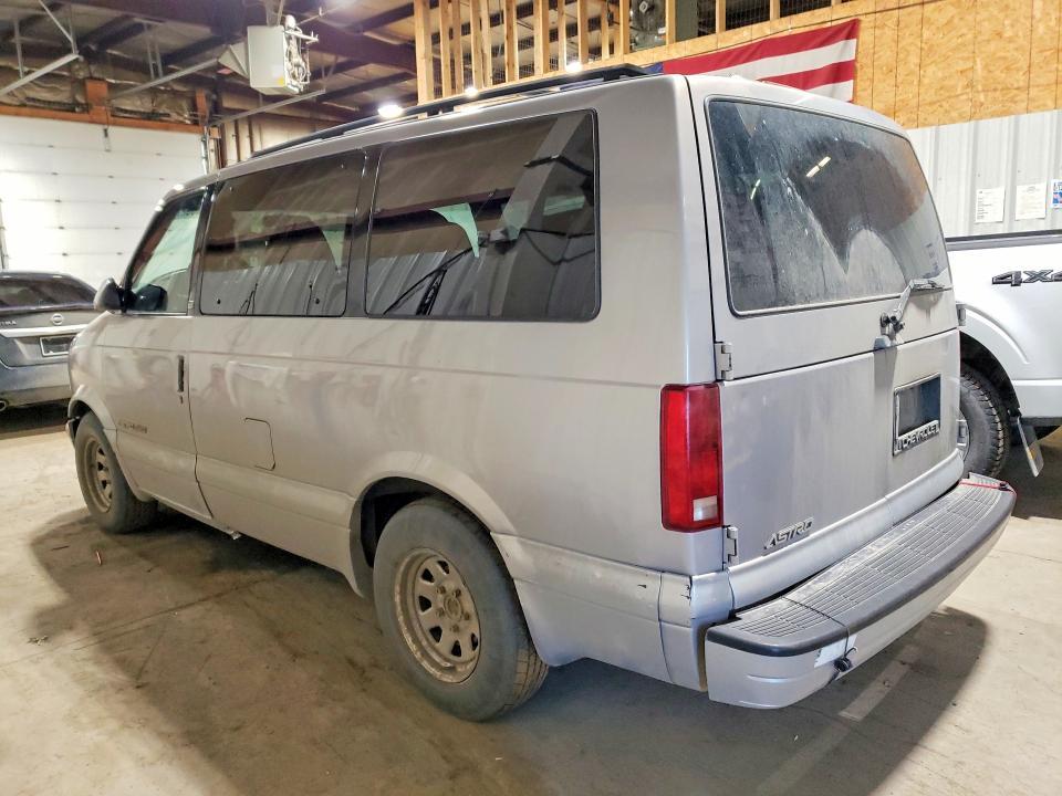 2000 Chev Astro