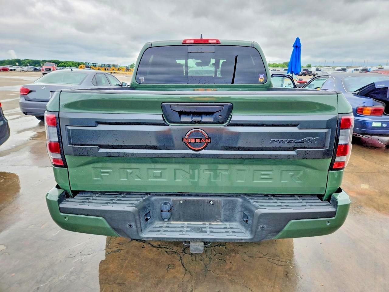 2025 Nissan Frontier PRO-4X