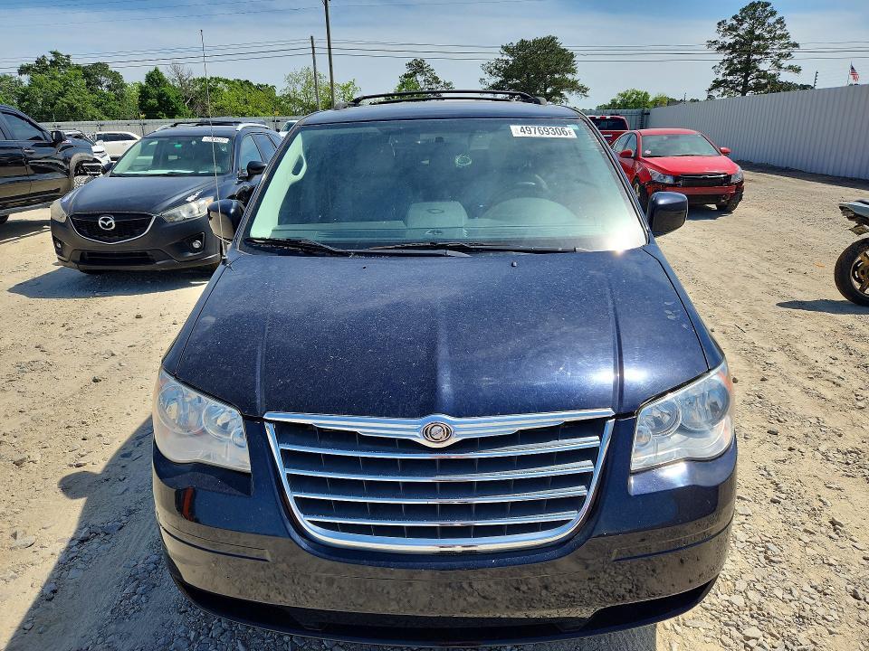 2010 Chrysler Town & Country Touring Plus