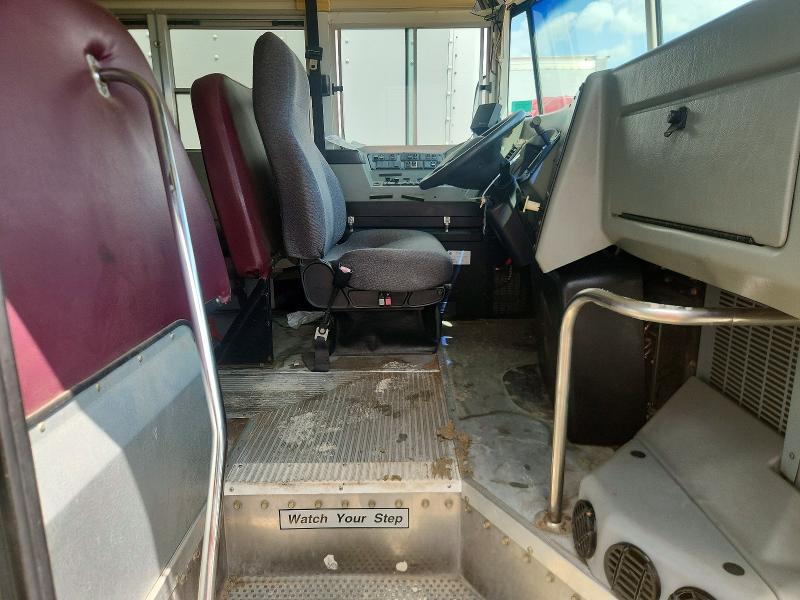 2008 Blubird School Bus / Transit Bus