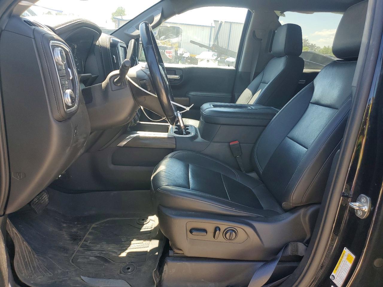 2021 GMC Sierra K1500 SLT