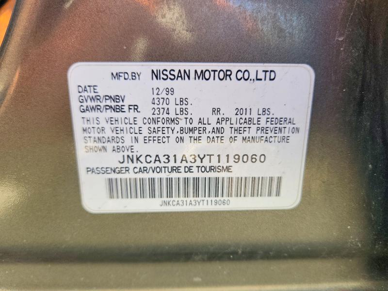 2000 Infiniti I30 Base