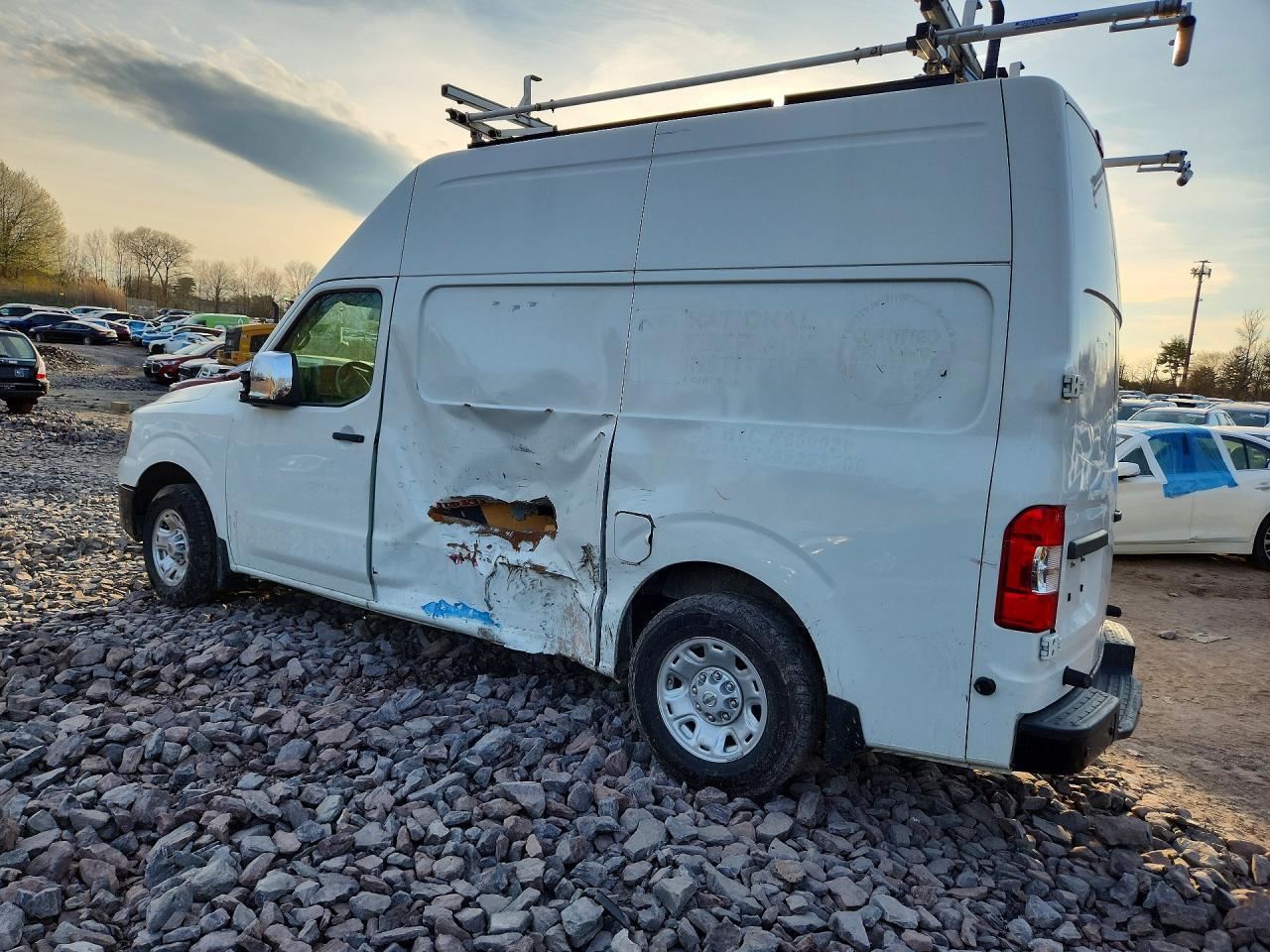 2021 Nissan NV 2500 HD SV