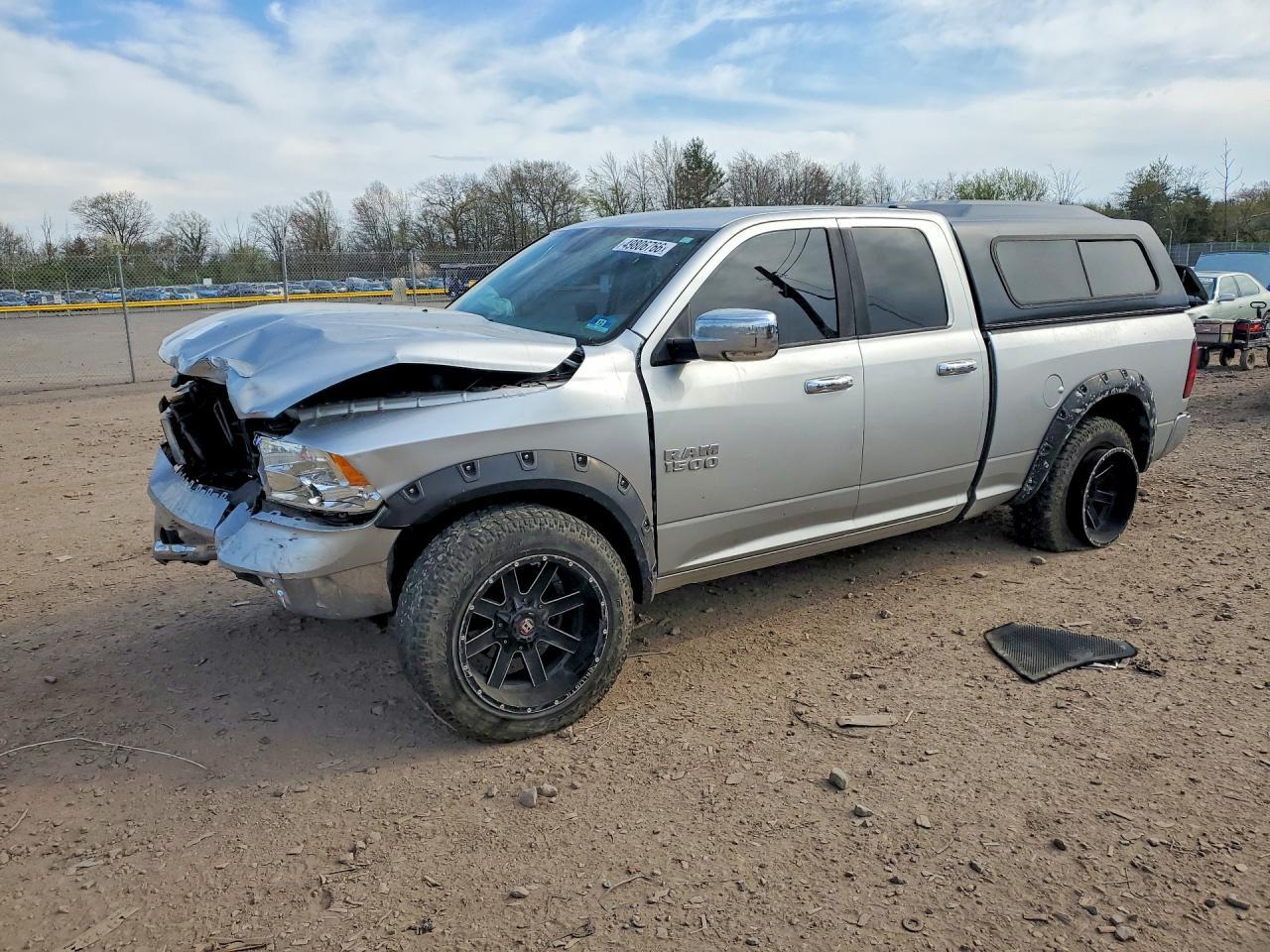 2015 Dodge RAM 1500 SLT
