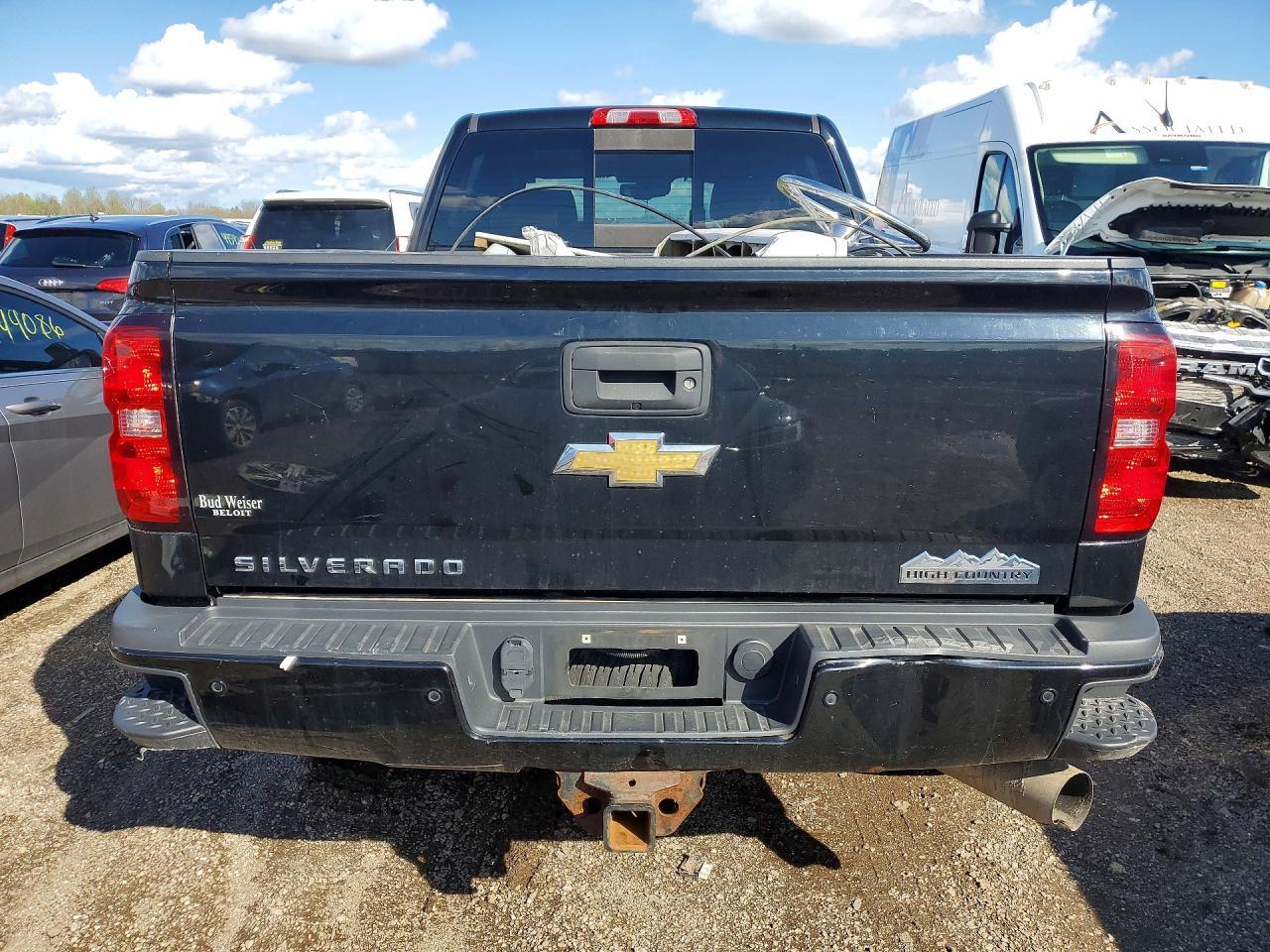2015 Chevrolet Silverado K2500 High Country