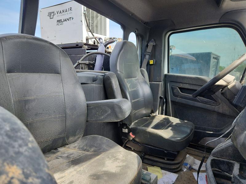 2024 Kenworth T280 Utility / Service Truck