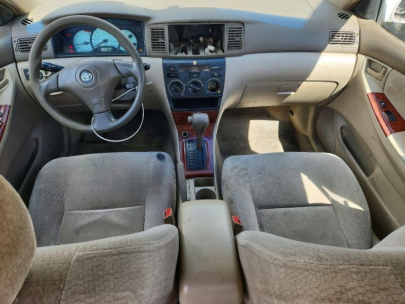 2004 Toyota Corolla le