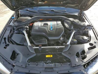 2019 BMW 530E