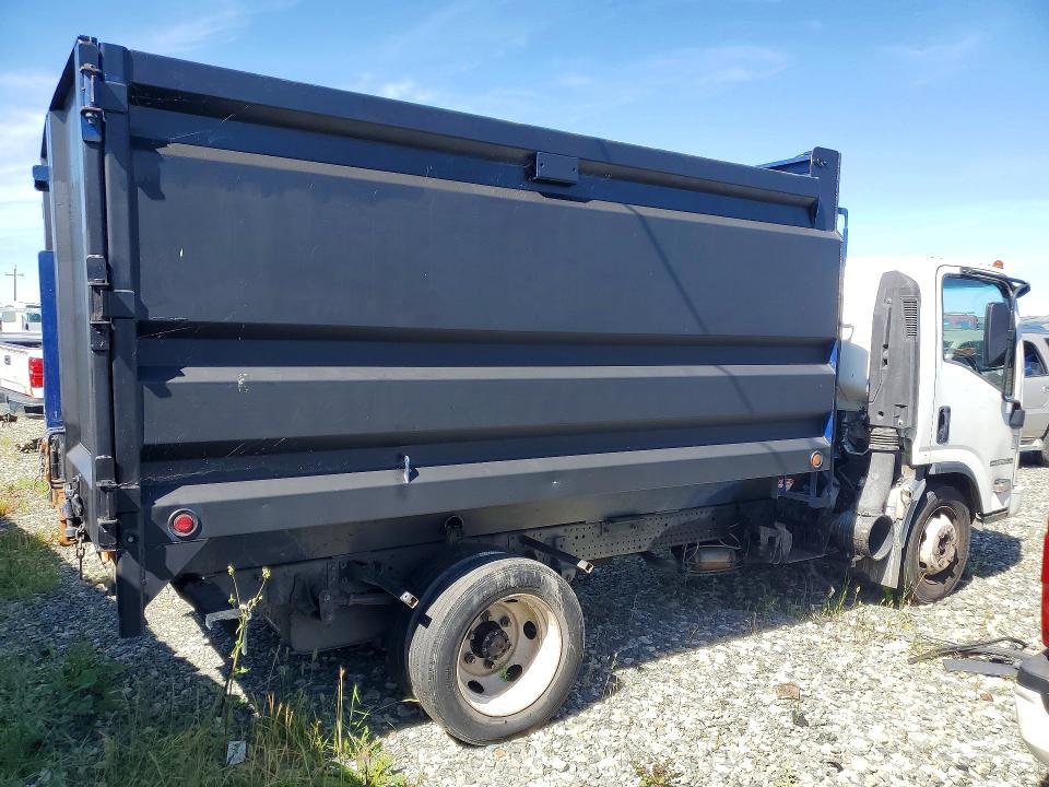 2017 Isuzu NPR HD