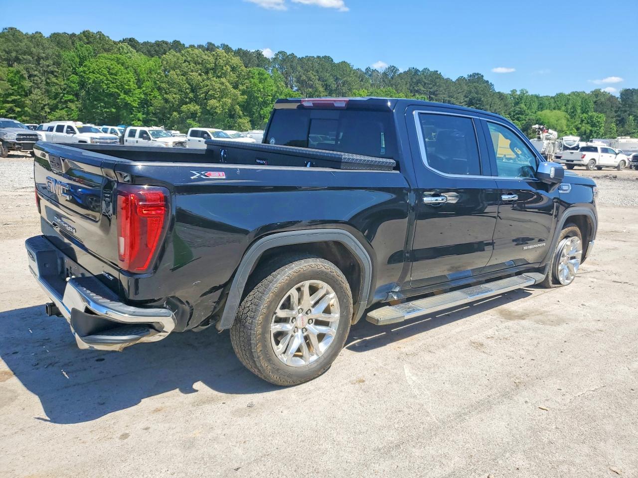 2021 GMC Sierra K1500 SLT