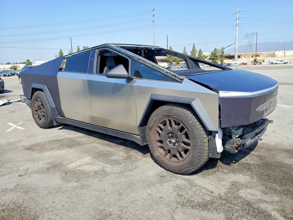 2024 Tesla Cybertruck