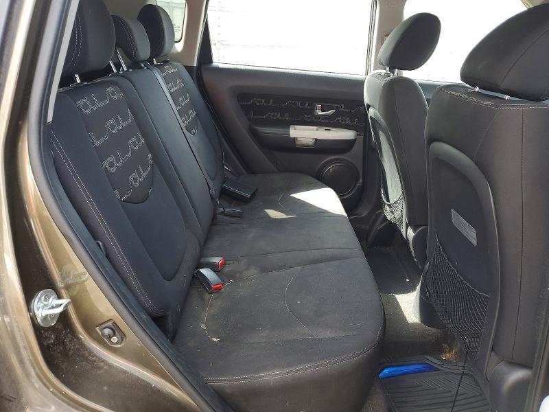 2012 KIA Soul +