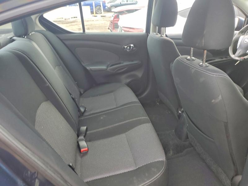 2015 Nissan Versa 1.6 sv