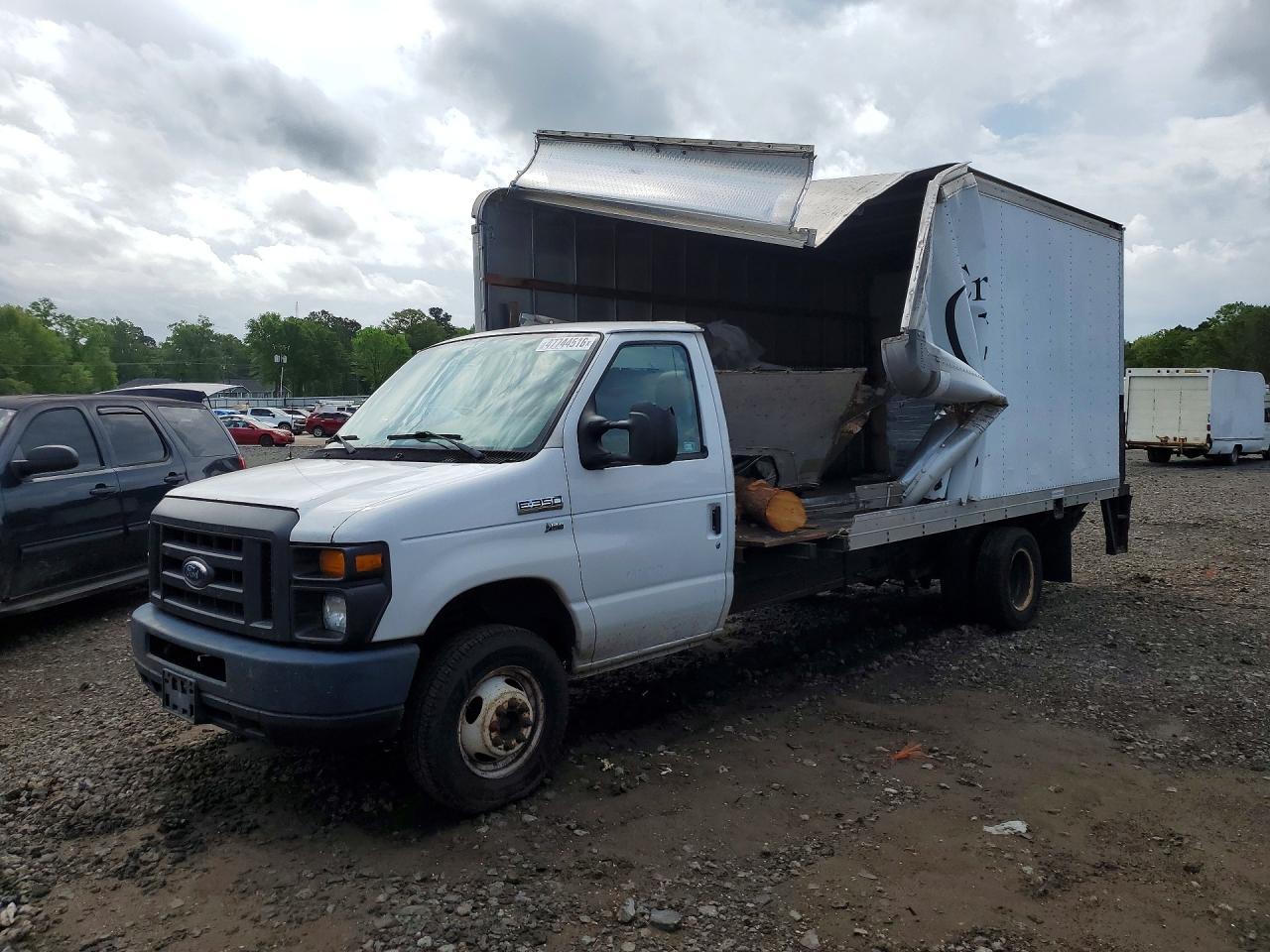 2016 Ford E350 BOX Truck