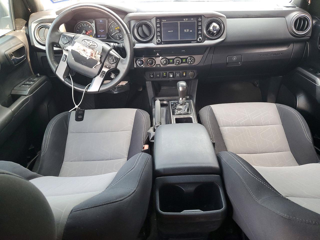 2020 Toyota Tacoma TRD Sport