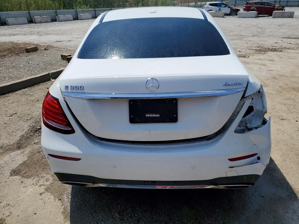 2017 Mercedes-Benz E 300 4matic