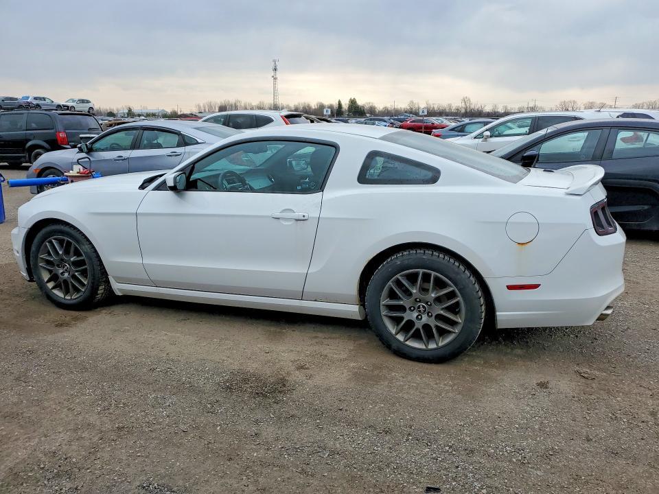 2014 Ford Mustang 2DR
